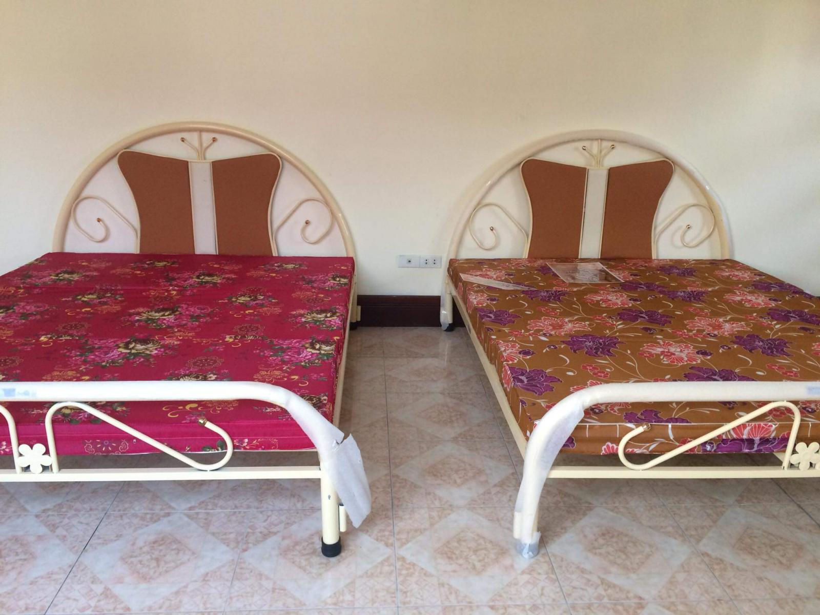 Giuờng Sắt  1m5*1m9 Hải Phòng.