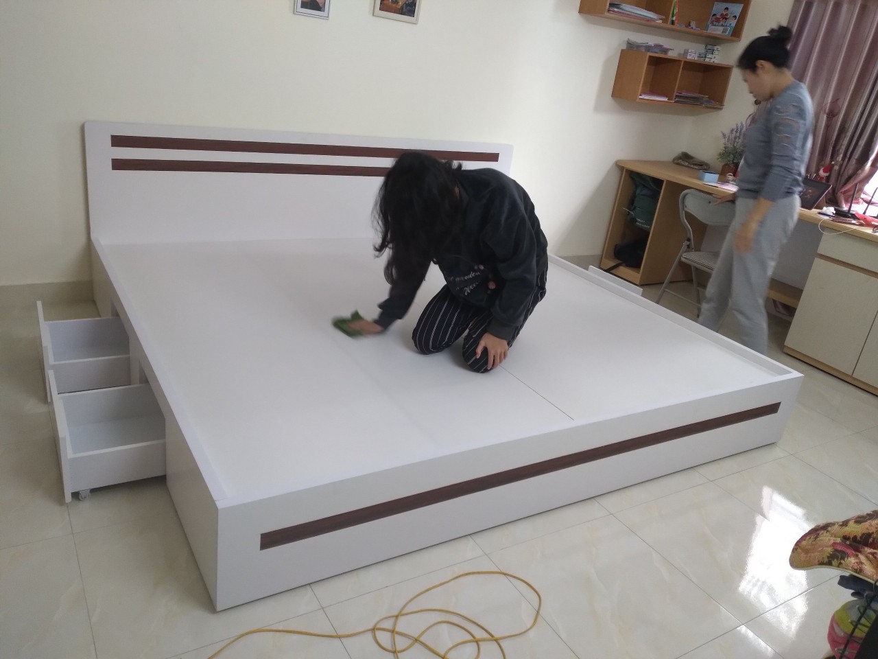 Giuờng Gỗ Công Nghiệp 