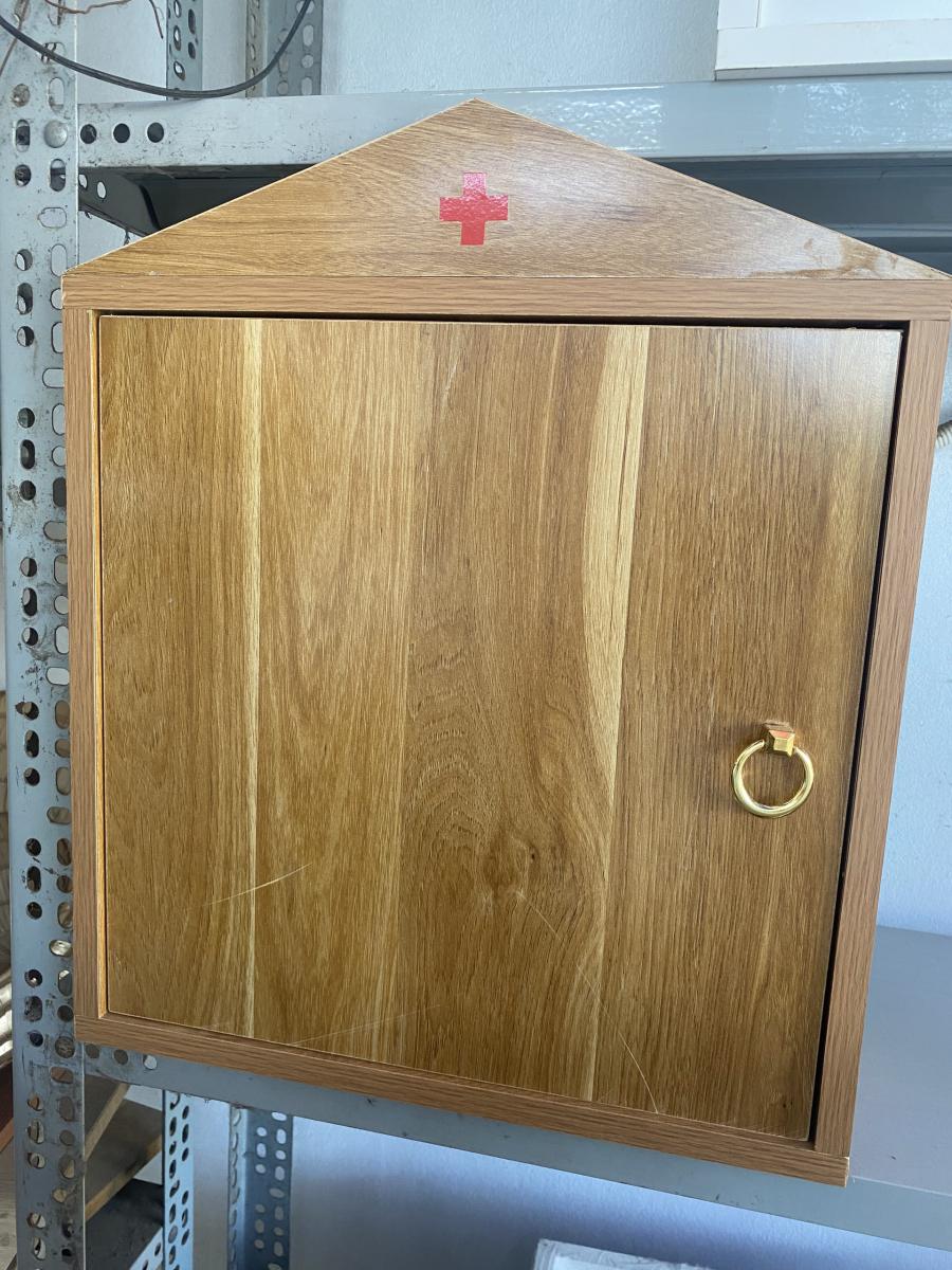 Tủ Thuốc Gỗ Công Nghiệp Cao 47cm Hải Phòng.